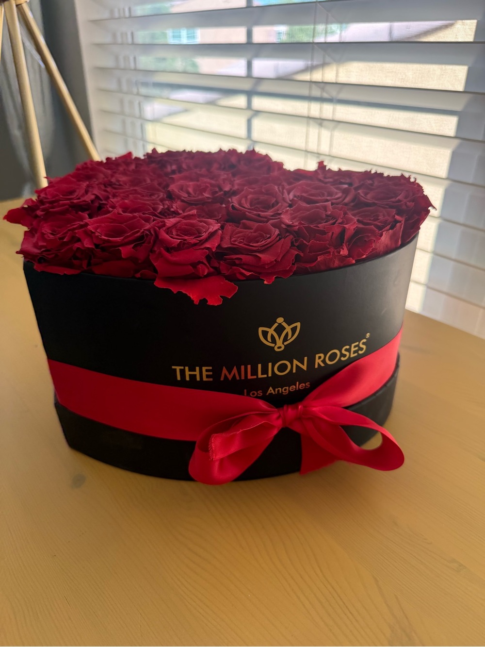 Million Roses Immortal Roses - Picture 4 of 7